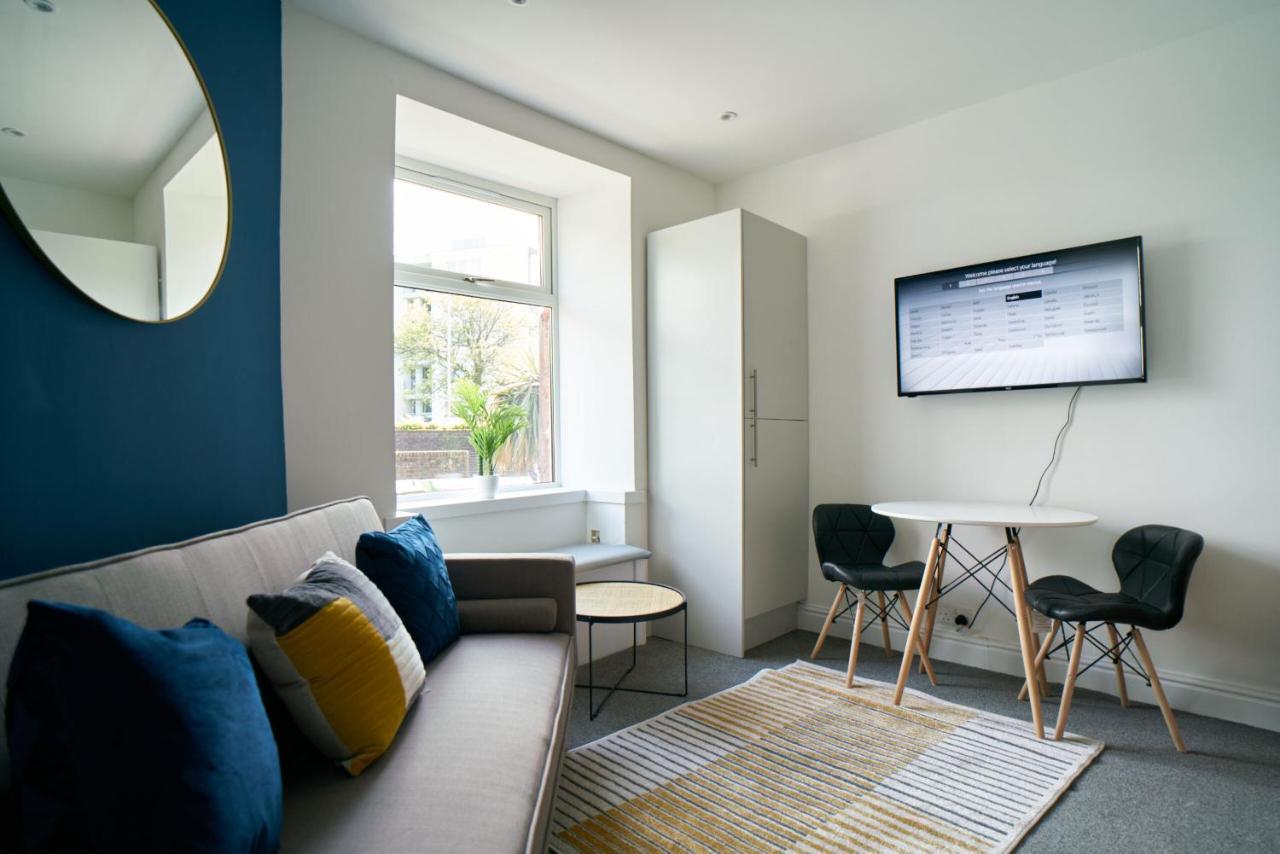 Meadow Apartment Дамбартон Экстерьер фото