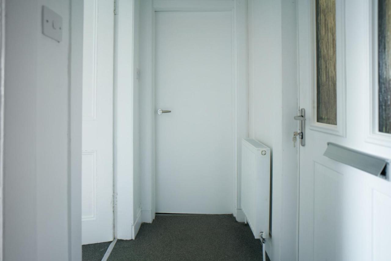 Meadow Apartment Дамбартон Экстерьер фото